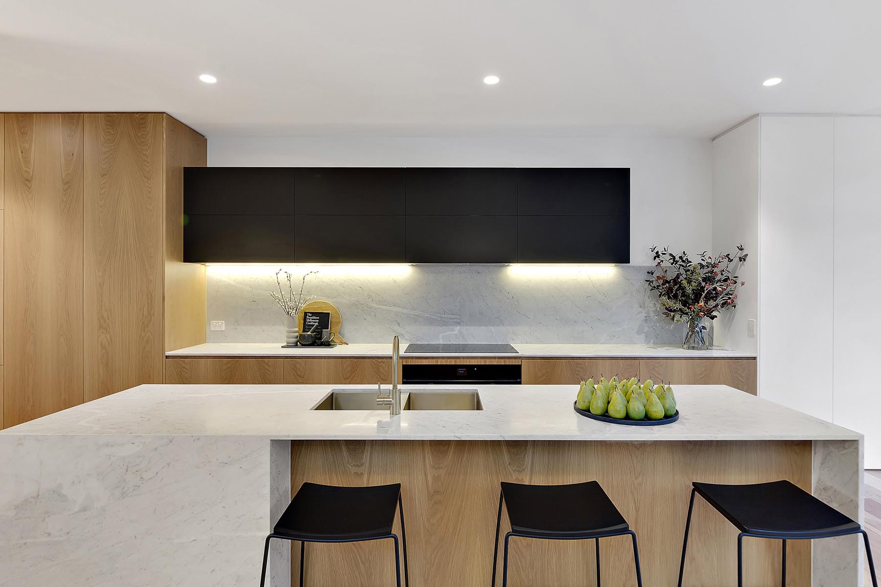 Campbell 3-50 Jacka Cres_08_web